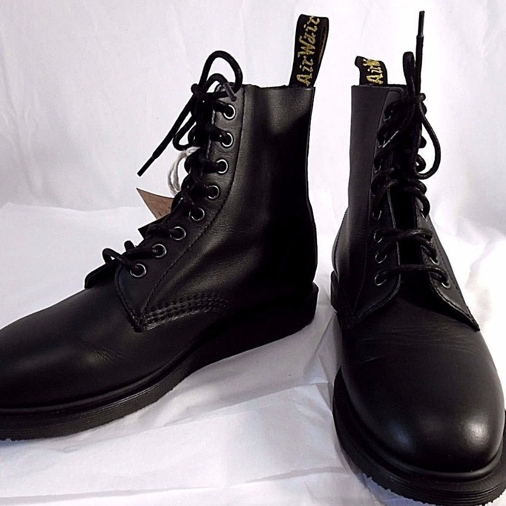 Dr.Martens Air Wair Whiton comfort mens Boots 8